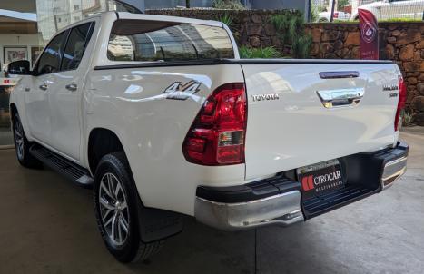 TOYOTA Hilux Caminhonete 2.8 16V SRV 4X4 DIESEL CABINE DUPLA AUTOMTICO, Foto 5