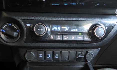 TOYOTA Hilux Caminhonete 2.8 16V SRV 4X4 DIESEL CABINE DUPLA AUTOMTICO, Foto 16
