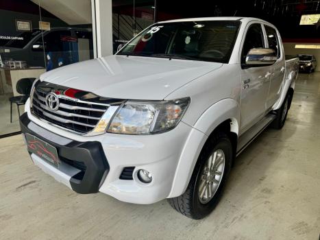 TOYOTA Hilux Caminhonete 2.7 16V 4P SRV FLEX CABINE DUPLA AUTOMTICO, Foto 2