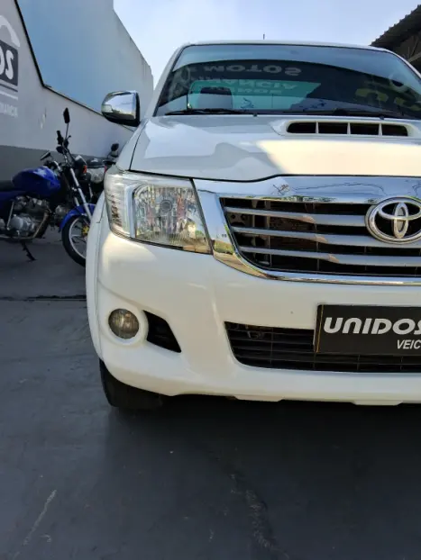 TOYOTA Hilux Caminhonete 3.0 16V 4P 4X4 SRV TURBO DIESEL CABINE DUPLA AUTOMTICO, Foto 7