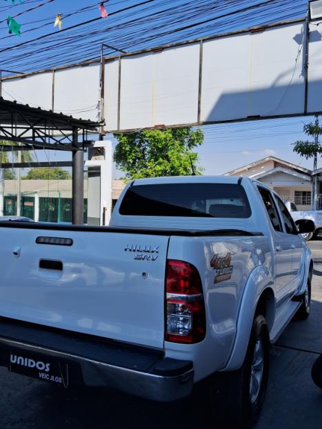 TOYOTA Hilux Caminhonete 3.0 16V 4P 4X4 SRV TURBO DIESEL CABINE DUPLA AUTOMTICO, Foto 9