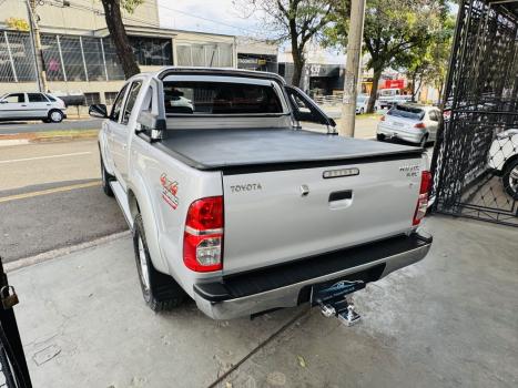 TOYOTA Hilux Caminhonete 3.0 16V 4P 4X4 SRV TURBO DIESEL CABINE DUPLA AUTOMTICO, Foto 7