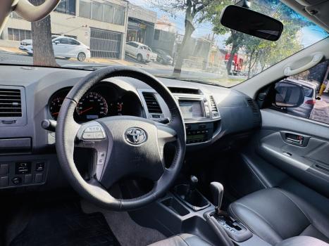 TOYOTA Hilux Caminhonete 3.0 16V 4P 4X4 SRV TURBO DIESEL CABINE DUPLA AUTOMTICO, Foto 8
