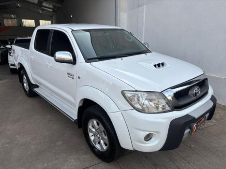 TOYOTA Hilux Caminhonete 3.0 16V 4P 4X4 SRV TURBO DIESEL CABINE DUPLA AUTOMTICO, Foto 3