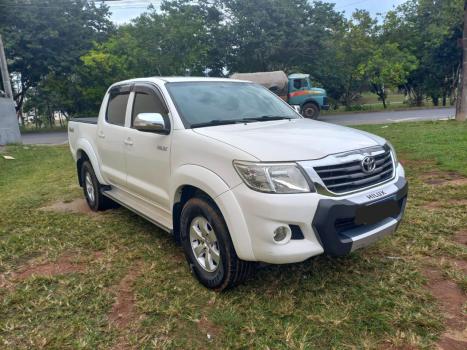 TOYOTA Hilux Caminhonete 2.7 16V 4P SRV FLEX 4X4  CABINE DUPLA AUTOMTICO, Foto 1