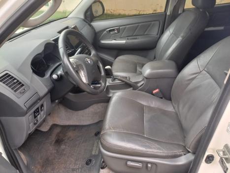 TOYOTA Hilux Caminhonete 2.7 16V 4P SRV FLEX 4X4  CABINE DUPLA AUTOMTICO, Foto 9