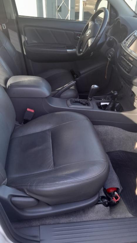 TOYOTA Hilux Caminhonete 2.8 16V SRV 4X4 DIESEL CABINE DUPLA AUTOMTICO, Foto 3