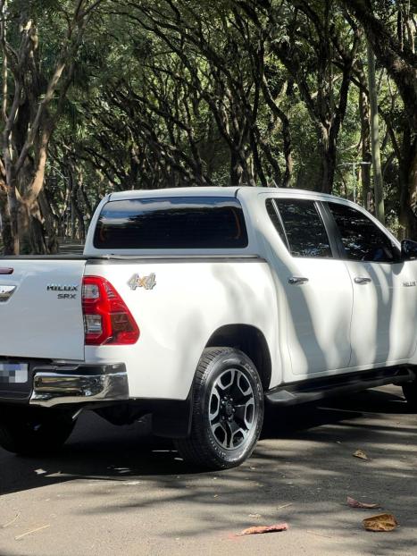 TOYOTA Hilux Caminhonete 2.8 16V SRX 4X4 DIESEL CABINE DUPLA AUTOMTICO, Foto 6