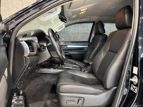 TOYOTA Hilux Caminhonete 2.8 16V SRV 4X4 DIESEL CABINE DUPLA AUTOMTICO, Foto 10