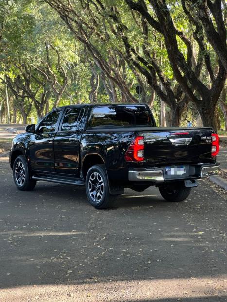 TOYOTA Hilux Caminhonete 2.8 16V SRX 4X4 TURBO DIESEL CABINE DUPLA AUTOMTICO, Foto 7