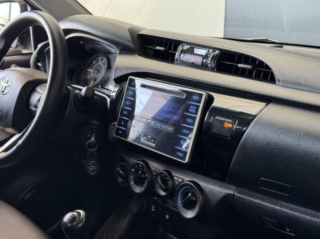 TOYOTA Hilux Caminhonete 2.8 4P 4X4 DIESEL CABINE DUPLA, Foto 5