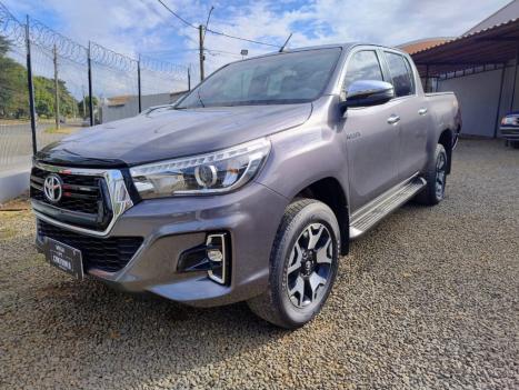 TOYOTA Hilux Caminhonete 2.8 16V 4P SR 4X4 DIESEL CABINE DUPLA AUTOMTICO, Foto 2