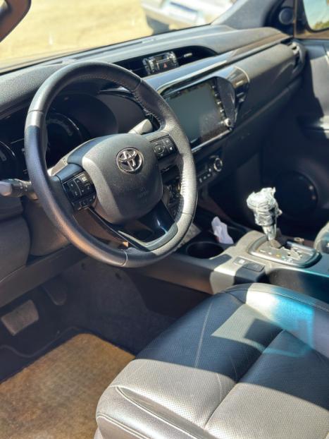 TOYOTA Hilux Caminhonete 2.8 16V 4P SR 4X4 DIESEL CABINE DUPLA AUTOMTICO, Foto 6