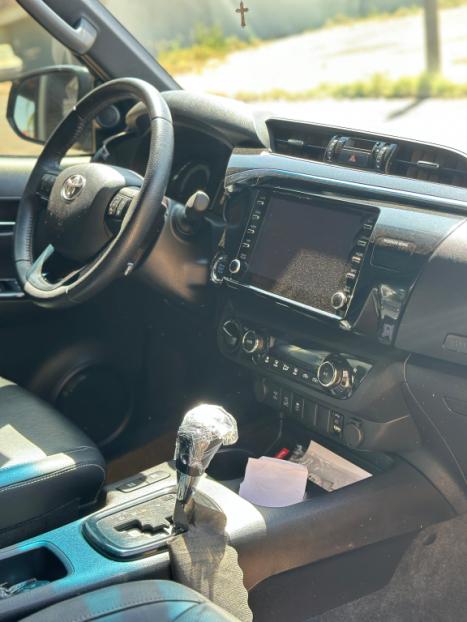 TOYOTA Hilux Caminhonete 2.8 16V 4P SR 4X4 DIESEL CABINE DUPLA AUTOMTICO, Foto 13