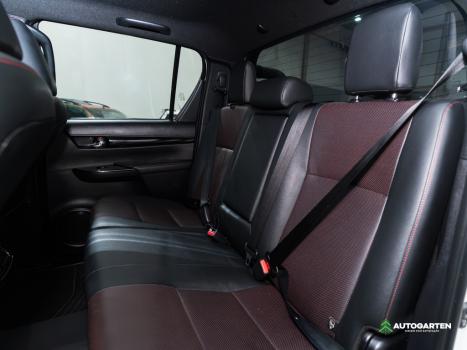 TOYOTA Hilux Caminhonete 4.0 V6 GR SPORT 4X4 CABINE DUPLA AUTOMTICO, Foto 8