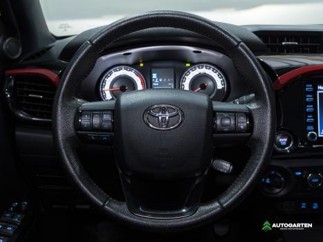 TOYOTA Hilux Caminhonete 4.0 V6 GR SPORT 4X4 CABINE DUPLA AUTOMTICO, Foto 9