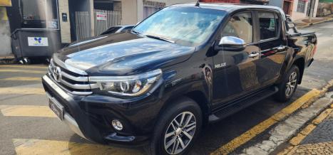 TOYOTA Hilux Caminhonete 2.8 16V SRX 4X4 TURBO DIESEL CABINE DUPLA AUTOMTICO, Foto 2