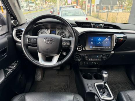 TOYOTA Hilux Caminhonete 2.8 16V SRX 4X4 TURBO DIESEL CABINE DUPLA AUTOMTICO, Foto 9