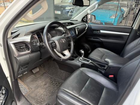 TOYOTA Hilux Caminhonete 2.8 16V SRX 4X4 TURBO DIESEL CABINE DUPLA AUTOMTICO, Foto 10