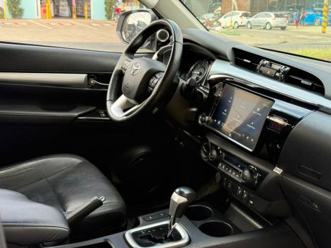 TOYOTA Hilux Caminhonete 2.8 16V SRX 4X4 TURBO DIESEL CABINE DUPLA AUTOMTICO, Foto 11