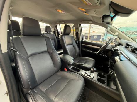 TOYOTA Hilux Caminhonete 2.8 16V SRX 4X4 TURBO DIESEL CABINE DUPLA AUTOMTICO, Foto 12