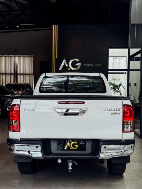 TOYOTA Hilux Caminhonete 2.8 16V SRV 4X4 DIESEL CABINE DUPLA AUTOMTICO, Foto 6