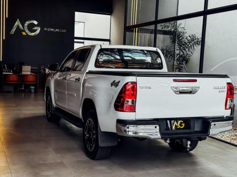 TOYOTA Hilux Caminhonete 2.8 16V SRV 4X4 DIESEL CABINE DUPLA AUTOMTICO, Foto 7
