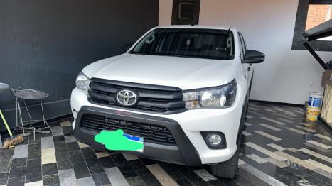 TOYOTA Hilux Caminhonete 2.8 16V 4P SR 4X4 DIESEL CHALLENGE CABINE DUPLA AUTOMTICO, Foto 8