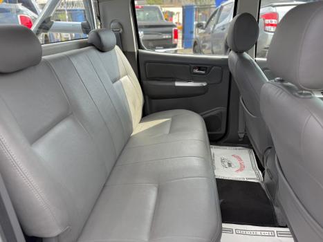 TOYOTA Hilux Caminhonete 3.0 4P 4X4 SRV TURBO DIESEL TOP CABINE DUPLA AUTOMTICO, Foto 19