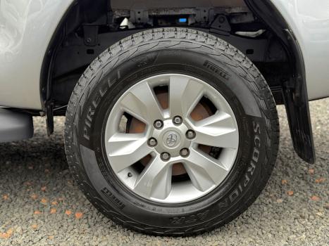 TOYOTA Hilux Caminhonete 2.8 4P 4X4 DIESEL CABINE DUPLA, Foto 15