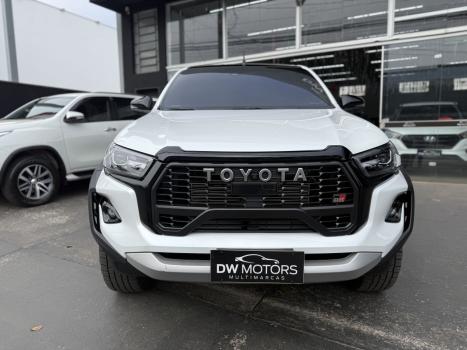 TOYOTA Hilux Caminhonete 2.8 16V GR SPORT 4X4 TURBO DIESEL CABINE DUPLA AUTOMTICO, Foto 2