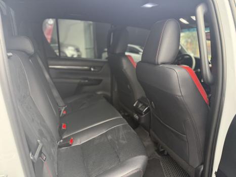 TOYOTA Hilux Caminhonete 2.8 16V GR SPORT 4X4 TURBO DIESEL CABINE DUPLA AUTOMTICO, Foto 6