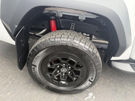 TOYOTA Hilux Caminhonete 2.8 16V GR SPORT 4X4 TURBO DIESEL CABINE DUPLA AUTOMTICO, Foto 12