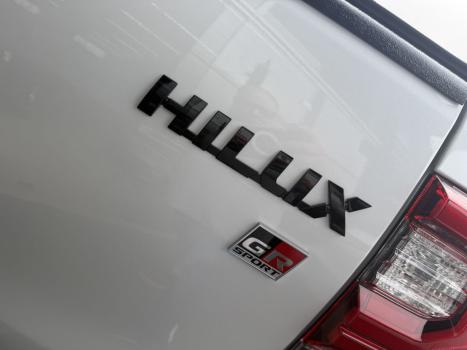 TOYOTA Hilux Caminhonete 2.8 16V GR SPORT 4X4 TURBO DIESEL CABINE DUPLA AUTOMTICO, Foto 13
