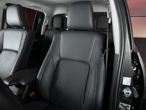 TOYOTA Hilux Caminhonete 2.8 16V 4P SRX DIESEL CABINE DUPLA, Foto 9