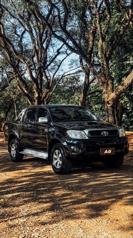 TOYOTA Hilux Caminhonete 3.0 4P 4X4 SRV TURBO DIESEL CABINE DUPLA AUTOMTICO, Foto 3