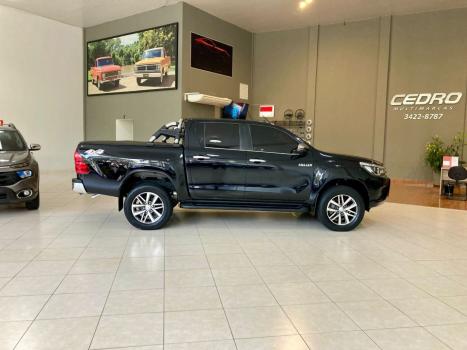 TOYOTA Hilux Caminhonete 2.8 16V SRX 4X4 TURBO DIESEL CABINE DUPLA AUTOMTICO, Foto 6
