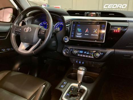 TOYOTA Hilux Caminhonete 2.8 16V SRX 4X4 TURBO DIESEL CABINE DUPLA AUTOMTICO, Foto 12