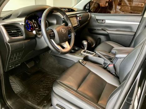 TOYOTA Hilux Caminhonete 2.8 16V SRX 4X4 TURBO DIESEL CABINE DUPLA AUTOMTICO, Foto 23