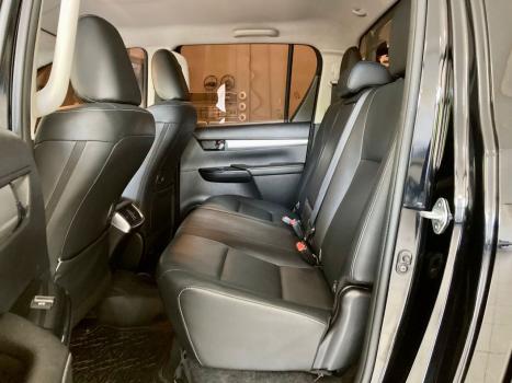 TOYOTA Hilux Caminhonete 2.8 16V SRX 4X4 TURBO DIESEL CABINE DUPLA AUTOMTICO, Foto 24