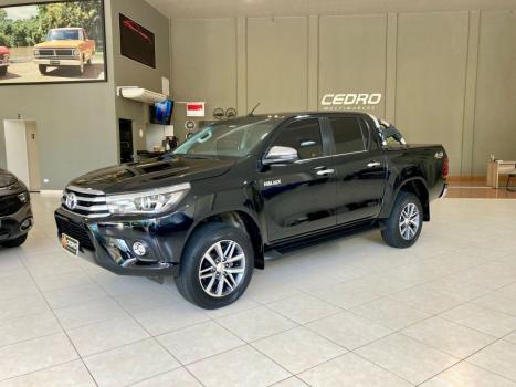 TOYOTA Hilux Caminhonete 2.8 16V SRX 4X4 TURBO DIESEL CABINE DUPLA AUTOMTICO, Foto 35