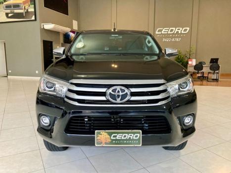 TOYOTA Hilux Caminhonete 2.8 16V SRX 4X4 TURBO DIESEL CABINE DUPLA AUTOMTICO, Foto 37