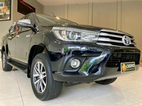 TOYOTA Hilux Caminhonete 2.8 16V SRX 4X4 TURBO DIESEL CABINE DUPLA AUTOMTICO, Foto 38