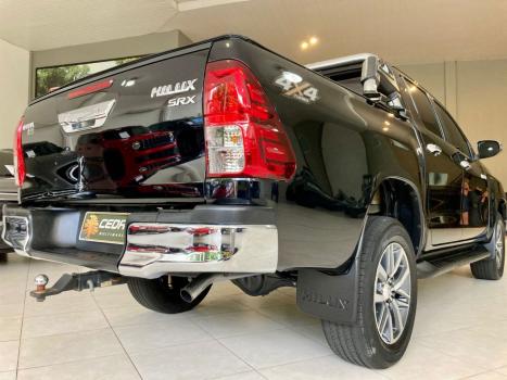 TOYOTA Hilux Caminhonete 2.8 16V SRX 4X4 TURBO DIESEL CABINE DUPLA AUTOMTICO, Foto 39