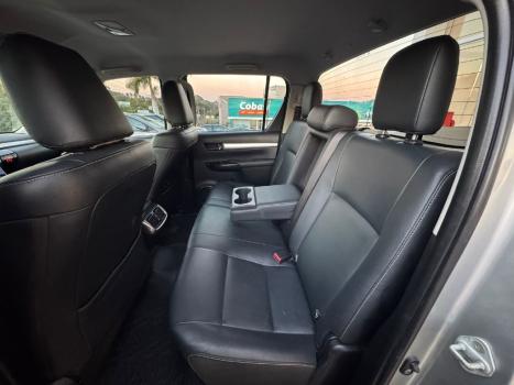 TOYOTA Hilux Caminhonete 2.8 16V SRV 4X4 DIESEL CABINE DUPLA AUTOMTICO, Foto 9