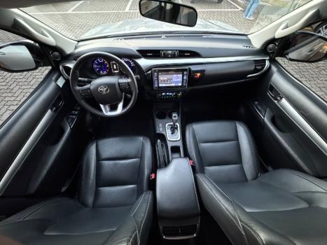 TOYOTA Hilux Caminhonete 2.8 16V SRV 4X4 DIESEL CABINE DUPLA AUTOMTICO, Foto 10