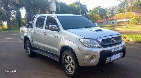 TOYOTA Hilux Caminhonete 3.0 16V 4P 4X4 SRV TURBO DIESEL CABINE DUPLA AUTOMTICO, Foto 3