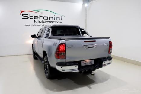 TOYOTA Hilux Caminhonete 2.8 16V SRV 4X4 DIESEL CABINE DUPLA AUTOMTICO, Foto 13