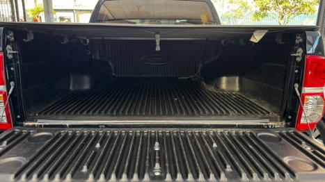 TOYOTA Hilux Caminhonete 2.7 16V 4P SR FLEX CABINE DUPLA AUTOMTICO, Foto 11