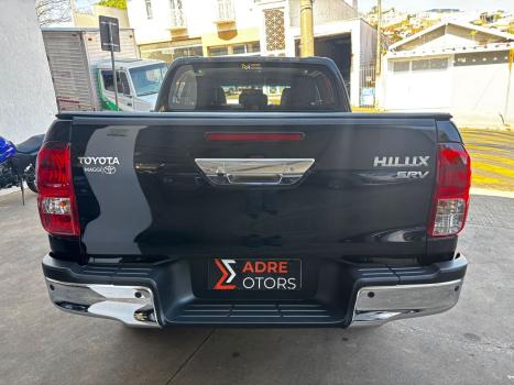 TOYOTA Hilux Caminhonete 2.8 16V SRV 4X4 DIESEL CABINE DUPLA AUTOMTICO, Foto 10